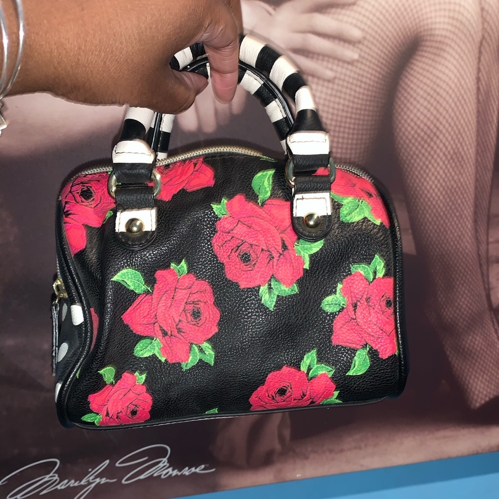 Betsy Johnson mini purse - Picture 2 of 2